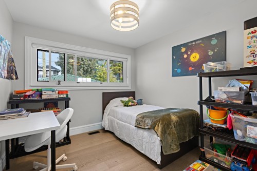 3681 Mcgill Street, Vancouver, BC 
