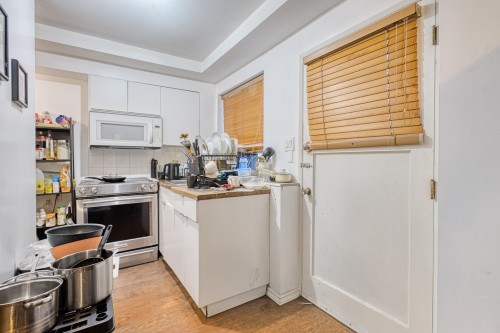 3681 Mcgill Street, Vancouver, BC 