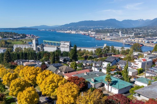 3681 Mcgill Street, Vancouver, BC 