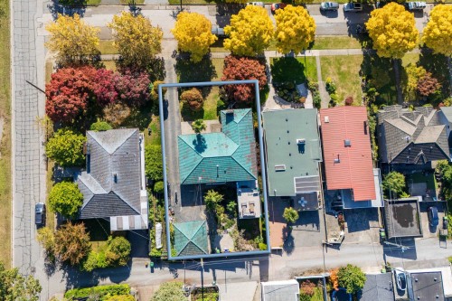 3681 Mcgill Street, Vancouver, BC 