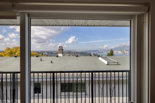 3681 Mcgill Street, Vancouver, BC 