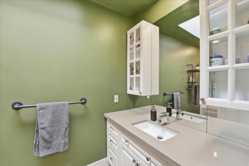 4440 Marion Road, North Vancouver, BC 