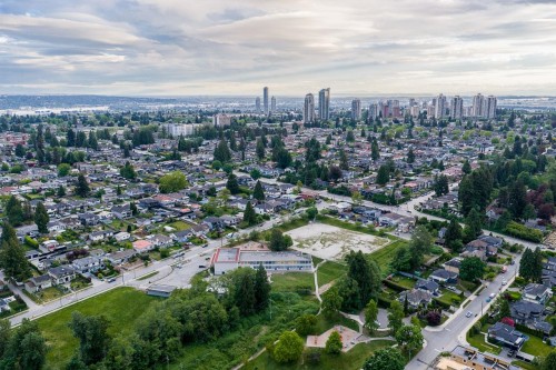 2-6740 Canada Way, Burnaby, BC 
