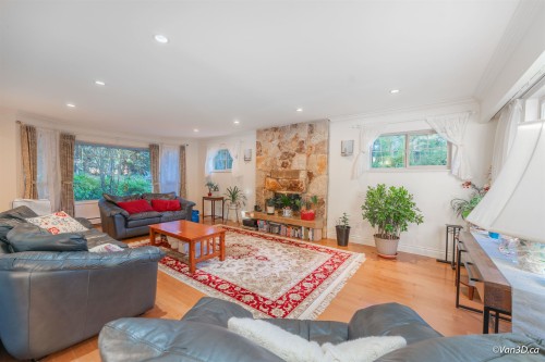 6408 Chaucer Place, Burnaby, BC 