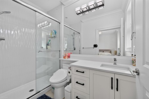 5584 Rupert Street, Vancouver, BC 