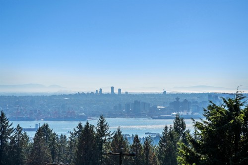 4812 Skyline Drive, North Vancouver, BC 