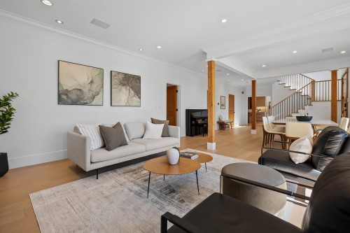 4812 Skyline Drive, North Vancouver, BC 