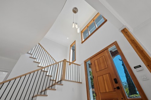 4812 Skyline Drive, North Vancouver, BC 
