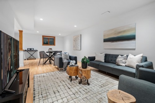 4812 Skyline Drive, North Vancouver, BC 