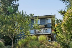 965 Village Drive Bowen Island, BC V0N 1G1