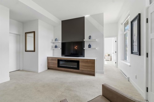 9-3552 Victoria Drive, Coquitlam, BC 