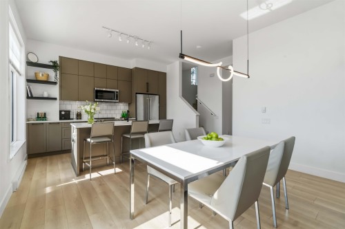 9-3552 Victoria Drive, Coquitlam, BC 