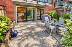 107-360 2nd Street ENorth Vancouver, BC V7L 4N6