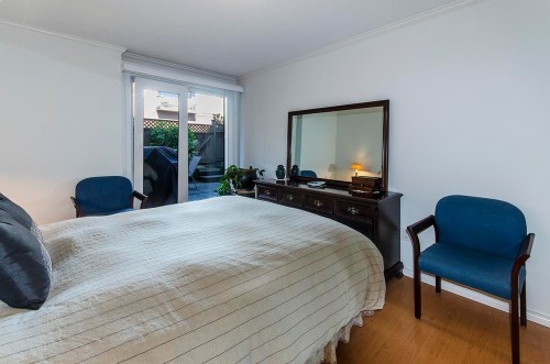 107-360 2Nd Street E, North Vancouver, BC 