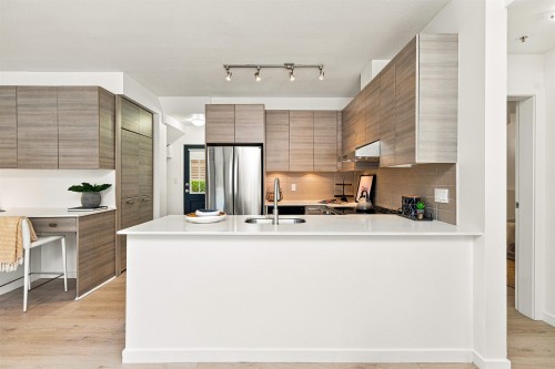 32-6965 Hastings Street, Burnaby, BC 