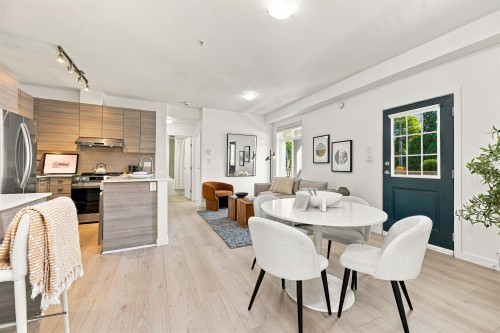 32-6965 Hastings Street, Burnaby, BC 
