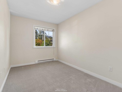 247 19Th Street E, North Vancouver, BC 