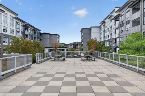 307-9233 Odlin Road, Richmond, BC 