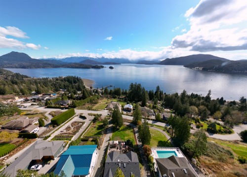 1205 St Andrews Road, Gibsons, BC 