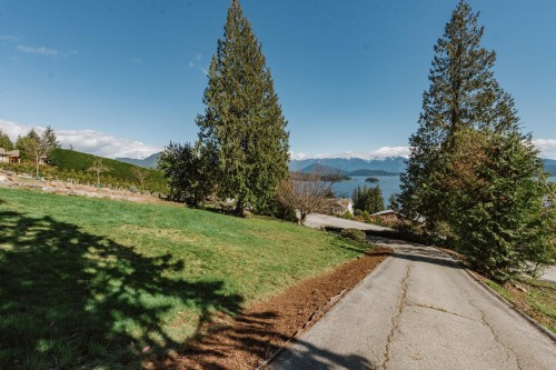 1205 St Andrews Road, Gibsons, BC 