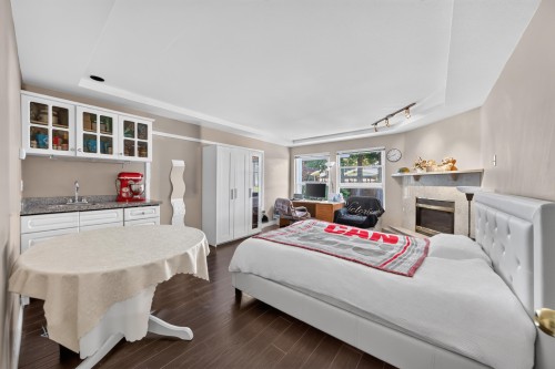 10791 Southdale Road, Richmond, BC 