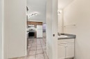 423-425 2Nd Street E, North Vancouver, BC 