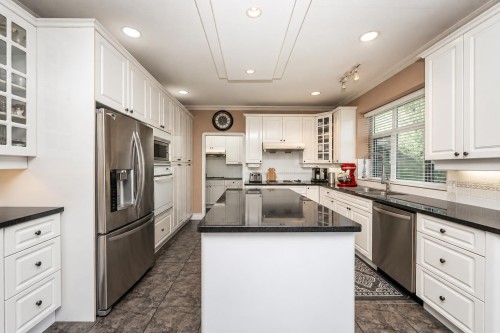 11880 Aztec Street, Richmond, BC 