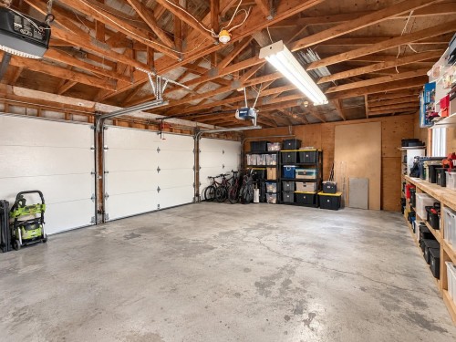 4238 Price Crescent, Burnaby, BC 