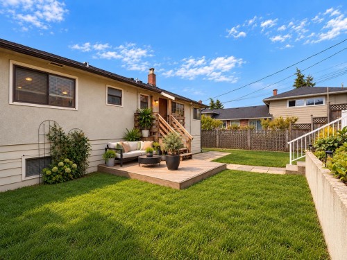 4238 Price Crescent, Burnaby, BC 