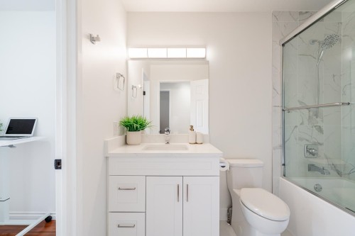 34-900 17Th Street, North Vancouver, BC 