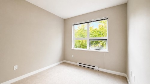 212-6828 Eckersley Road, Richmond, BC 