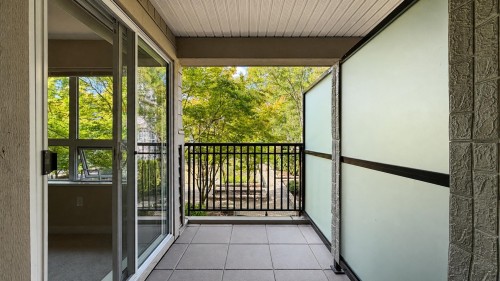 212-6828 Eckersley Road, Richmond, BC 
