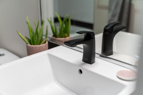 306-633 Abbott Street, Vancouver, BC 