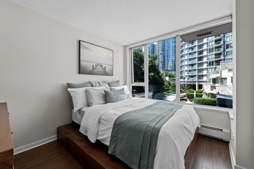 306-633 Abbott Street, Vancouver, BC 