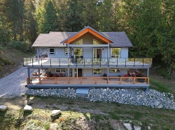 5611 Oyster Bay Road E Garden Bay, BC V0N 2H1