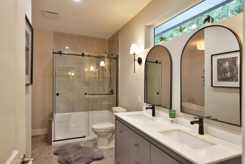 5611 Oyster Bay Road E, Garden Bay, BC 