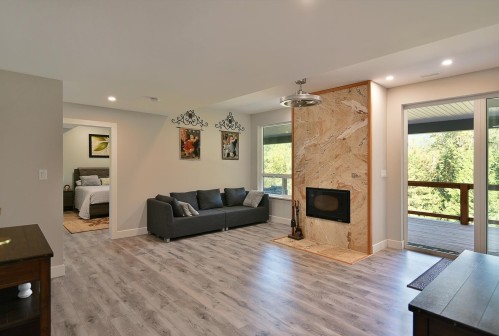 5611 Oyster Bay Road E, Garden Bay, BC 