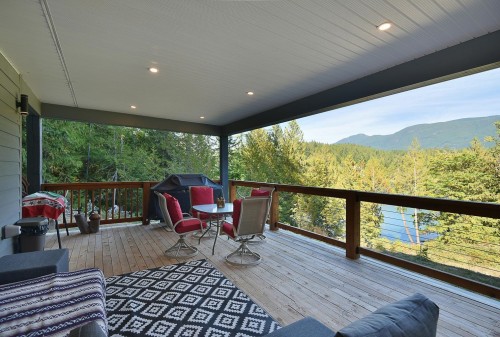 5611 Oyster Bay Road E, Garden Bay, BC 