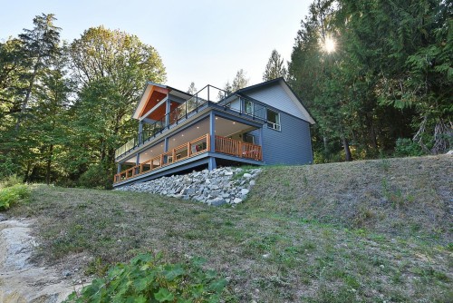 5611 Oyster Bay Road E, Garden Bay, BC 