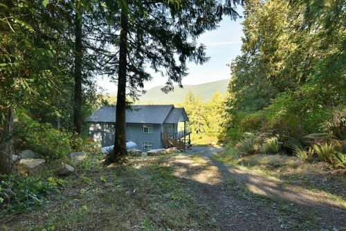 5611 Oyster Bay Road E, Garden Bay, BC 