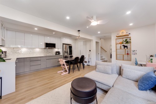 66-3433 49Th Avenue E, Vancouver, BC 
