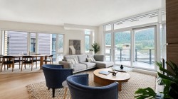 501-6687 Nelson Avenue West Vancouver, BC V7W 2B2