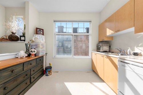 42-3711 Robson Court, Richmond, BC 