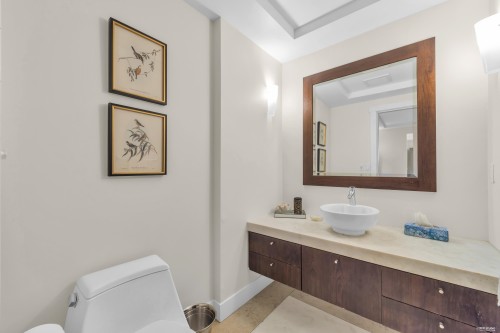 2483 22Nd Avenue W, Vancouver, BC 