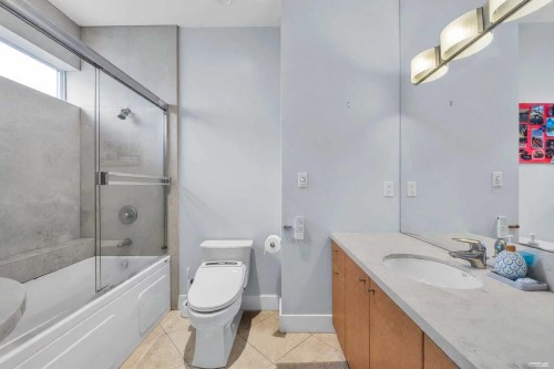 2483 22Nd Avenue W, Vancouver, BC 