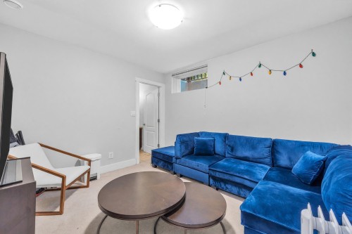 2483 22Nd Avenue W, Vancouver, BC 