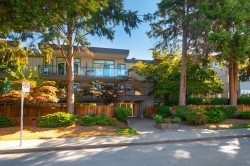 106-1450 Laburnum Street Vancouver, BC V6J 3W3
