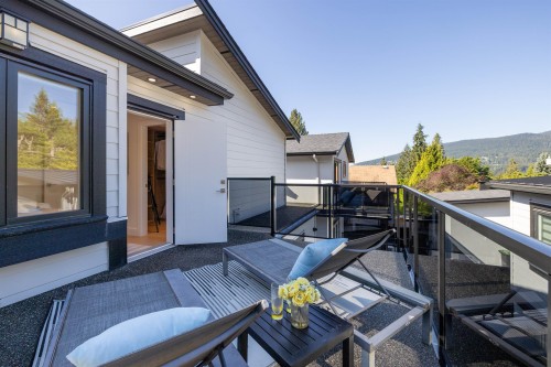 806 Montroyal Boulevard, North Vancouver, BC 