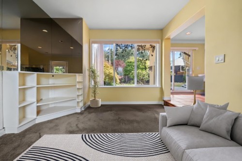 535 Stevens Drive, West Vancouver, BC 