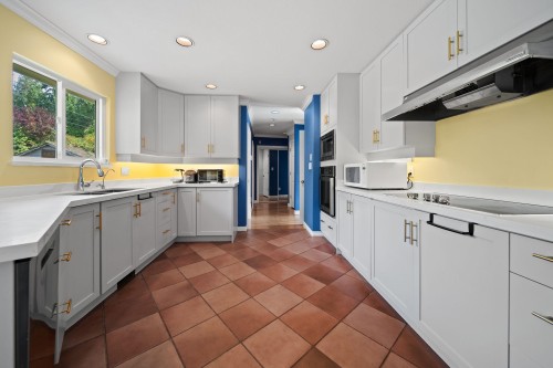 535 Stevens Drive, West Vancouver, BC 